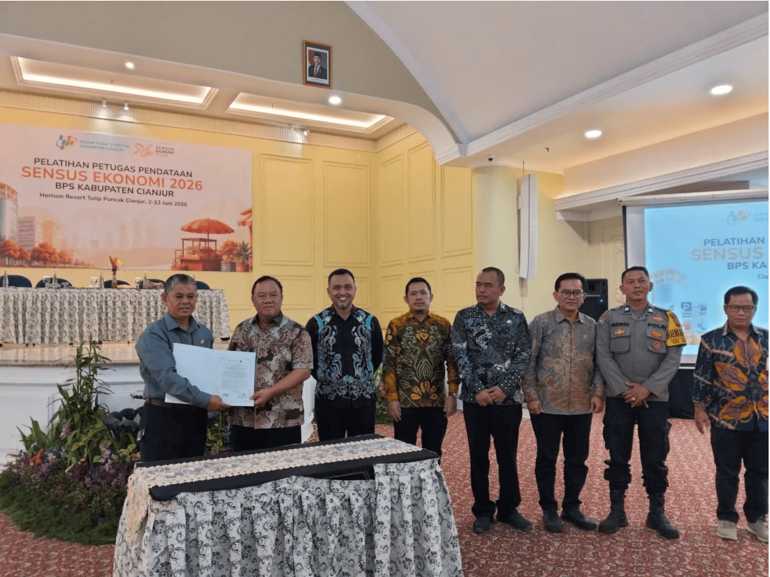 Kadis Diskominfo menghadiri Undangan Pencanangan Komitmen Bersaama Pelaksanaan Sensus Ekonomi Tahun 2026.  di Ballroom Hotel Horison Cipanas